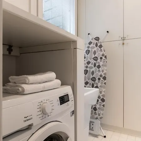Live In The Heart Of Apartment